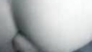 سوادج چھاتی کے ساتھ  ...